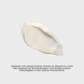 White tea cream with babassu oil